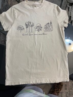Buckle Kids Cream Graphic Tee with Black Tree Design